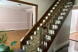 446 Budlong Rd, Cranston, RI 02920 - Photo 17