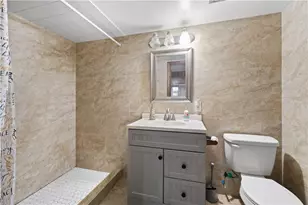 446 Budlong Rd, Cranston, RI 02920 - Photo 15