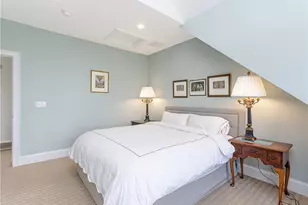 44 Wimbledon Cir, Portsmouth, RI 02871 - Photo 21