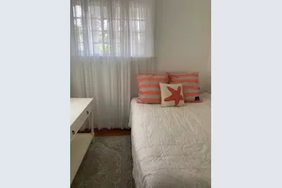 34 Bull Street, Newport, RI 02840 - Photo 33