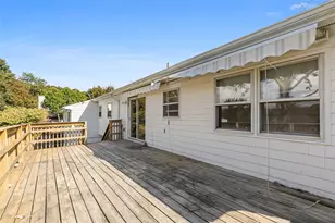 3421 Pawtucket Ave, East Providence, RI 02915 - Photo 45