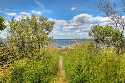 180 Cottontail Drive, Portsmouth, RI 02871 - Photo 3