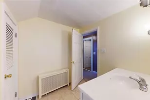 23 Middle St, Woonsocket, RI 02895 - Photo 21