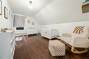 825 Victory Hwy, Burrillville, RI 02839 - Photo 31