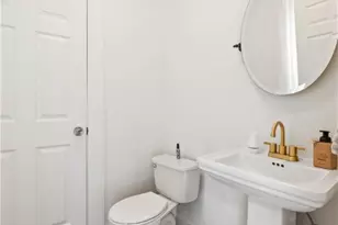 825 Victory Hwy, Burrillville, RI 02839 - Photo 19