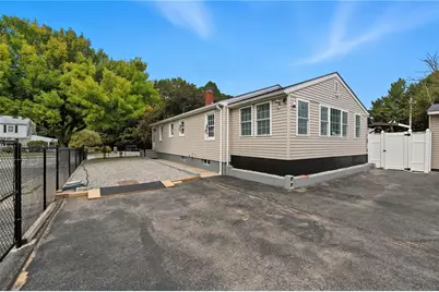 776 Plainfield Street, Providence, RI 02909 - Photo 9