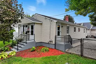 776 Plainfield St, Providence, RI 02909 - Photo 41
