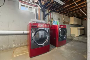 776 Plainfield St, Providence, RI 02909 - Photo 39