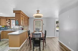776 Plainfield St, Providence, RI 02909 - Photo 5