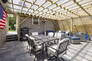 340 Old Mill Ln, Portsmouth, RI 02871 - Photo 39