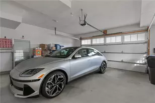 50 Kettle Point Ave, East Providence, RI 02914 - Photo 37