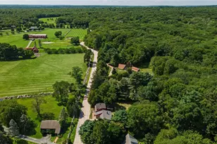 1289 S Rd, East Greenwich, RI 02818 - Photo 35