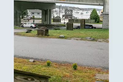 190 Railroad Avenue, Portsmouth, RI 02871 - Photo 5