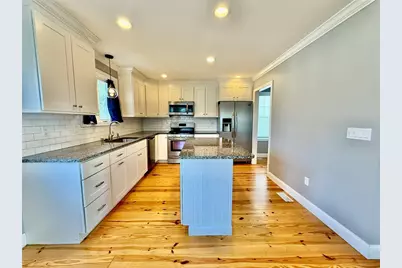 52 Bedlow Avenue, Newport, RI 02840 - Photo 9