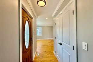 52 Bedlow Ave, Newport, RI 02840 - Photo 3