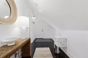 8 Brenton Rd, Newport, RI 02840 - Photo 17