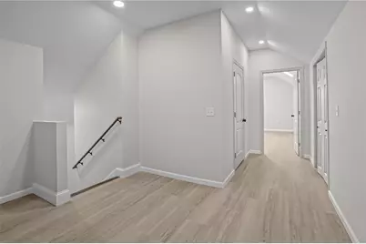 53 Comstock Avenue, Providence, RI 02907 - Photo 43