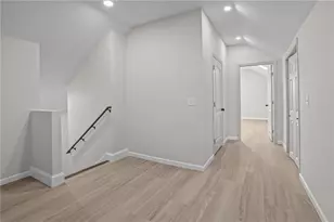 53 Comstock Ave, Providence, RI 02907 - Photo 43