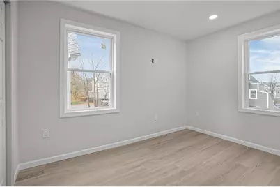 53 Comstock Avenue, Providence, RI 02907 - Photo 33