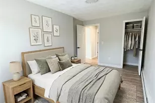 4 Shaws Ln, Bristol, RI 02809 - Photo 9