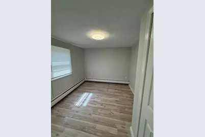 4 Shaws Lane, Bristol, RI 02809 - Photo 7