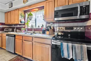 510 Child St, Warren, RI 02885 - Photo 5