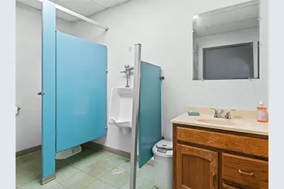 22 Field Street, Cranston, RI 02920 - Photo 9