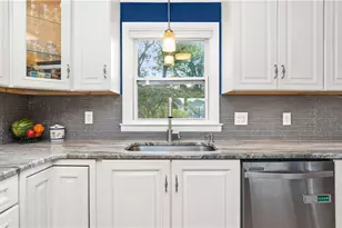 25 Mills Dr, Johnston, RI 02919 - Photo 13