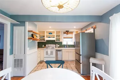 12 Maitland Court, Newport, RI 02840 - Photo 5