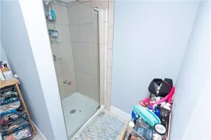 11 Crescent Rd, Middletown, RI 02842 - Photo 13