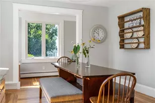 11 Crescent Rd, Middletown, RI 02842 - Photo 11