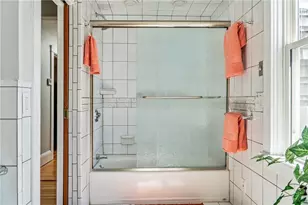 11 Crescent Rd, Middletown, RI 02842 - Photo 17