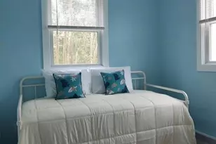 17 Crescent Rd, Middletown, RI 02842 - Photo 15