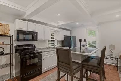 554 East Main Road, Middletown, RI 02842 - Photo 7
