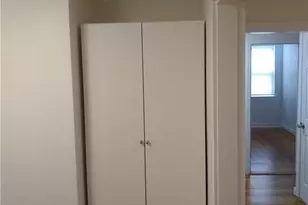 27 Mt Vernon St, Newport, RI 02840 - Photo 11