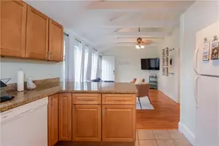 391 Aquidneck Ave, Middletown, RI 02842 - Photo 3