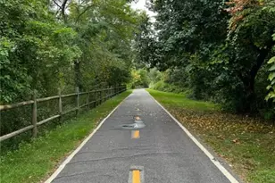 25 Bullocks Point Ave, East Providence, RI 02915 - Photo 5