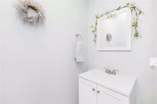 8 Lily Ln, West Warwick, RI 02893 - Photo 17