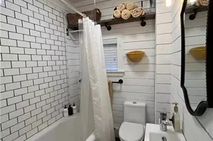 5 Elliot Pl, Newport, RI 02840 - Photo 9