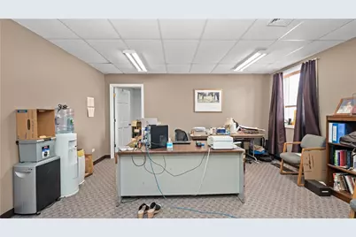 1429 Warwick Avenue, Warwick, RI 02888 - Photo 35