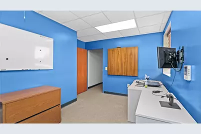 1429 Warwick Avenue, Warwick, RI 02888 - Photo 23