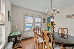 129 Bliss Mine Rd, Newport, RI 02840 - Photo 13