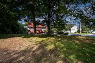 14 Waterview Ave Ave, East Providence, RI 02915 - Photo 5