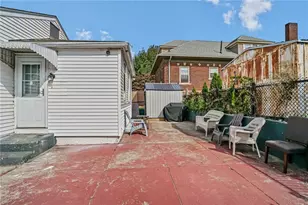 30 Touro St, Providence, RI 02904 - Photo 35