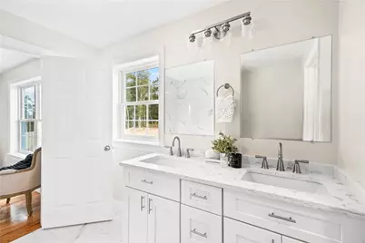 4 Old County Village Road #B, Smithfield, RI 02917 - Photo 11