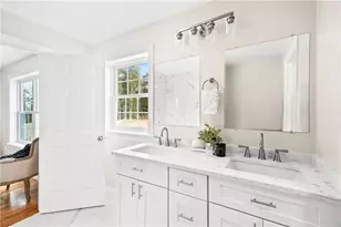 4 Old County Village Rd, Smithfield, RI 02917 - Photo 11