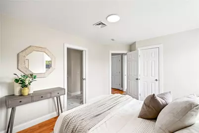 4 Old County Village Road #B, Smithfield, RI 02917 - Photo 7