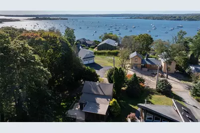 48 Ocean Avenue, Jamestown, RI 02835 - Photo 11