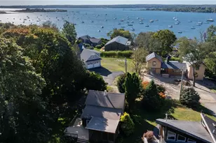 48 Ocean Ave, Jamestown, RI 02835 - Photo 11