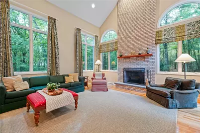 60 Pheasant Drive, East Greenwich, RI 02818 - Photo 5